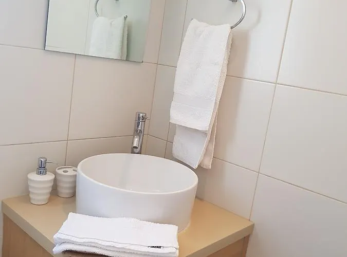 公寓 Achillion Gardens, Near Unic By 'flats Nicosia' *